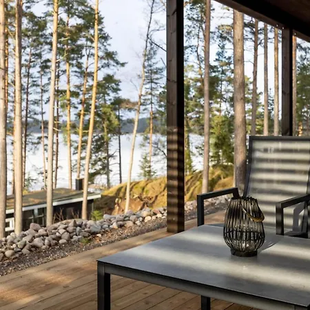 Ylellinen Hirsihuvila